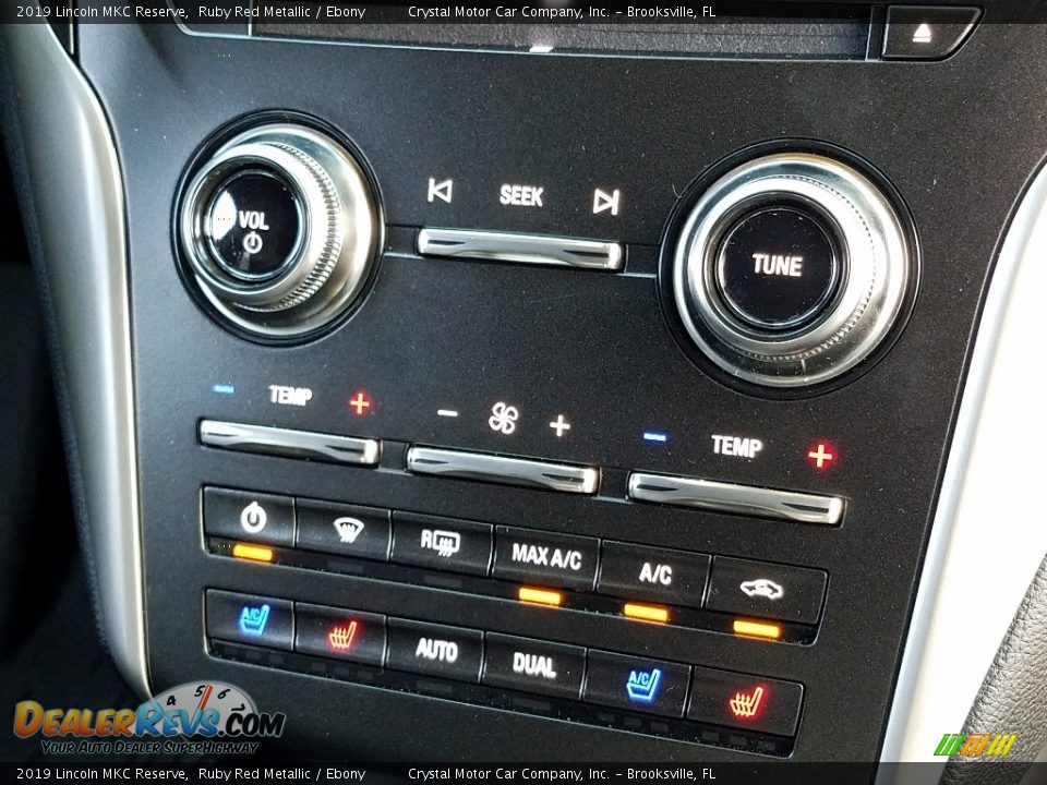 Controls of 2019 Lincoln MKC Reserve Photo #16