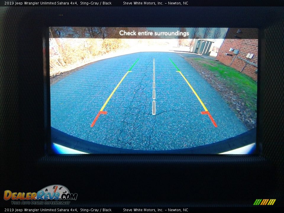 2019 Jeep Wrangler Unlimited Sahara 4x4 Sting-Gray / Black Photo #21