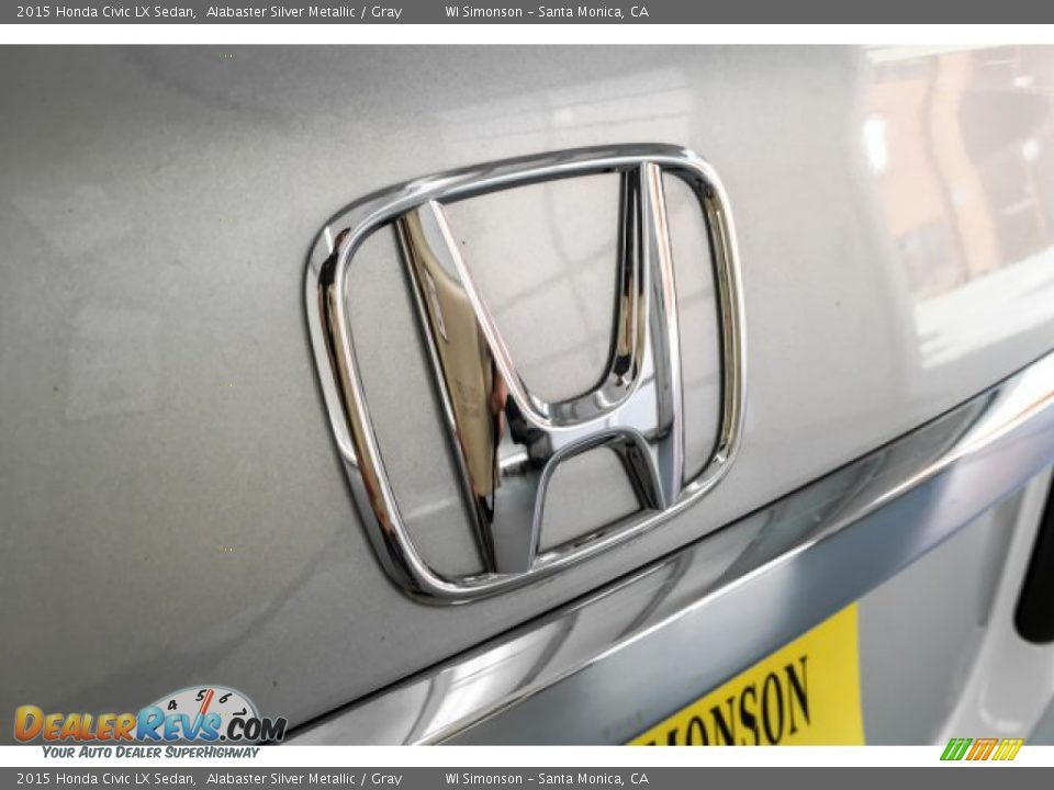 2015 Honda Civic LX Sedan Alabaster Silver Metallic / Gray Photo #28