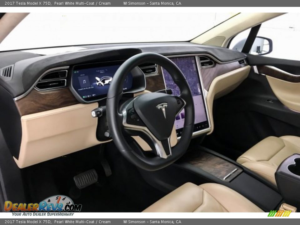 Dashboard of 2017 Tesla Model X 75D Photo #23