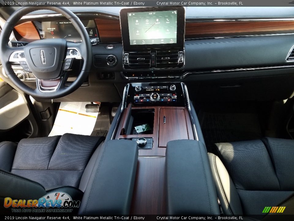 Ebony Interior - 2019 Lincoln Navigator Reserve 4x4 Photo #14