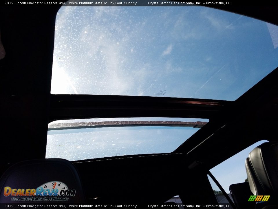 2019 Lincoln Navigator Reserve 4x4 White Platinum Metallic Tri-Coat / Ebony Photo #20