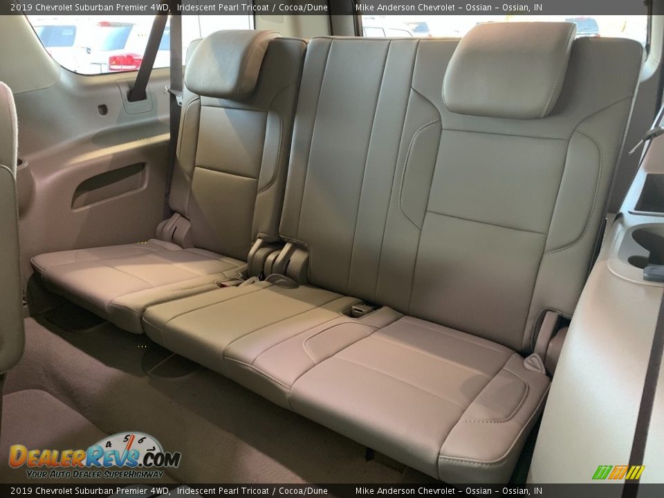 2019 Chevrolet Suburban Premier 4WD Iridescent Pearl Tricoat / Cocoa/Dune Photo #27