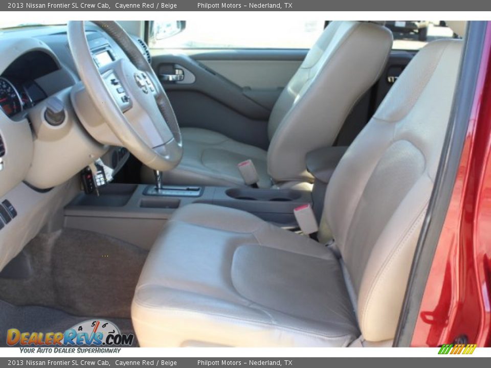 2013 Nissan Frontier SL Crew Cab Cayenne Red / Beige Photo #11