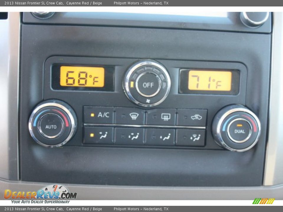2013 Nissan Frontier SL Crew Cab Cayenne Red / Beige Photo #13