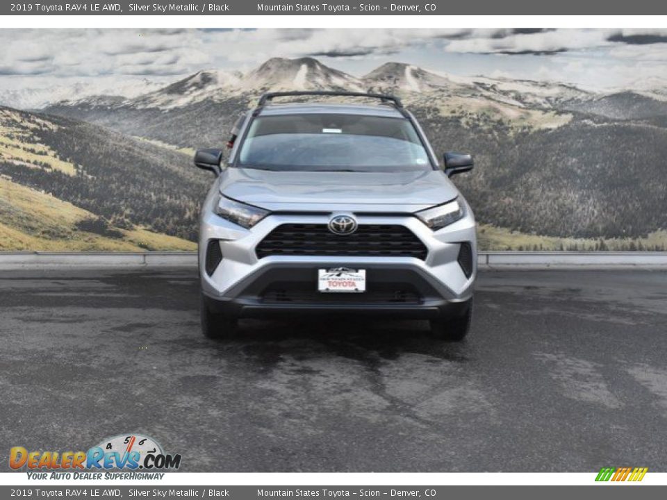 2019 Toyota RAV4 LE AWD Silver Sky Metallic / Black Photo #2