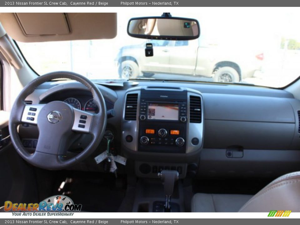 2013 Nissan Frontier SL Crew Cab Cayenne Red / Beige Photo #18