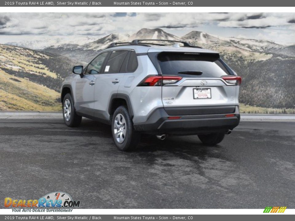 2019 Toyota RAV4 LE AWD Silver Sky Metallic / Black Photo #3