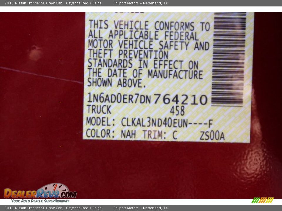 2013 Nissan Frontier SL Crew Cab Cayenne Red / Beige Photo #28