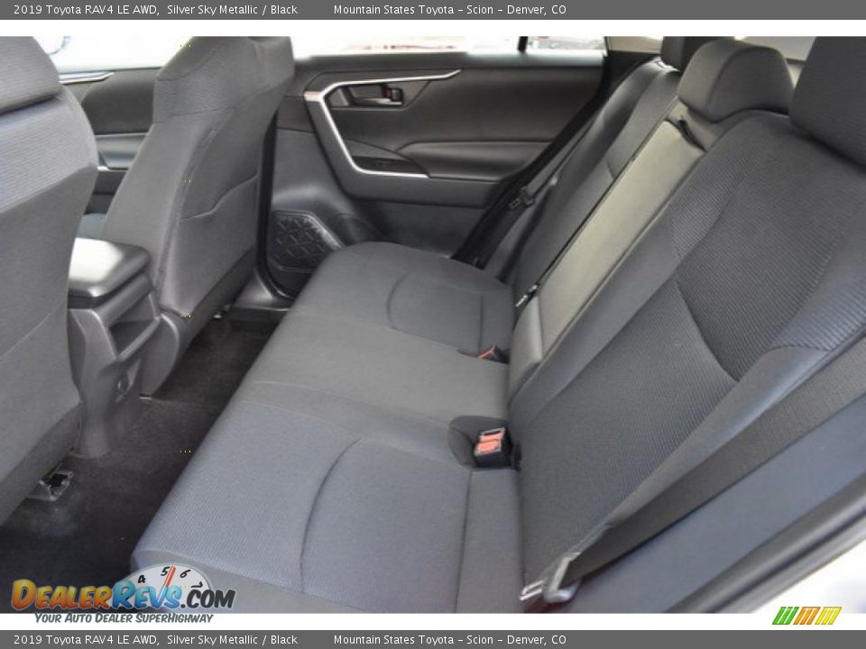 2019 Toyota RAV4 LE AWD Silver Sky Metallic / Black Photo #14