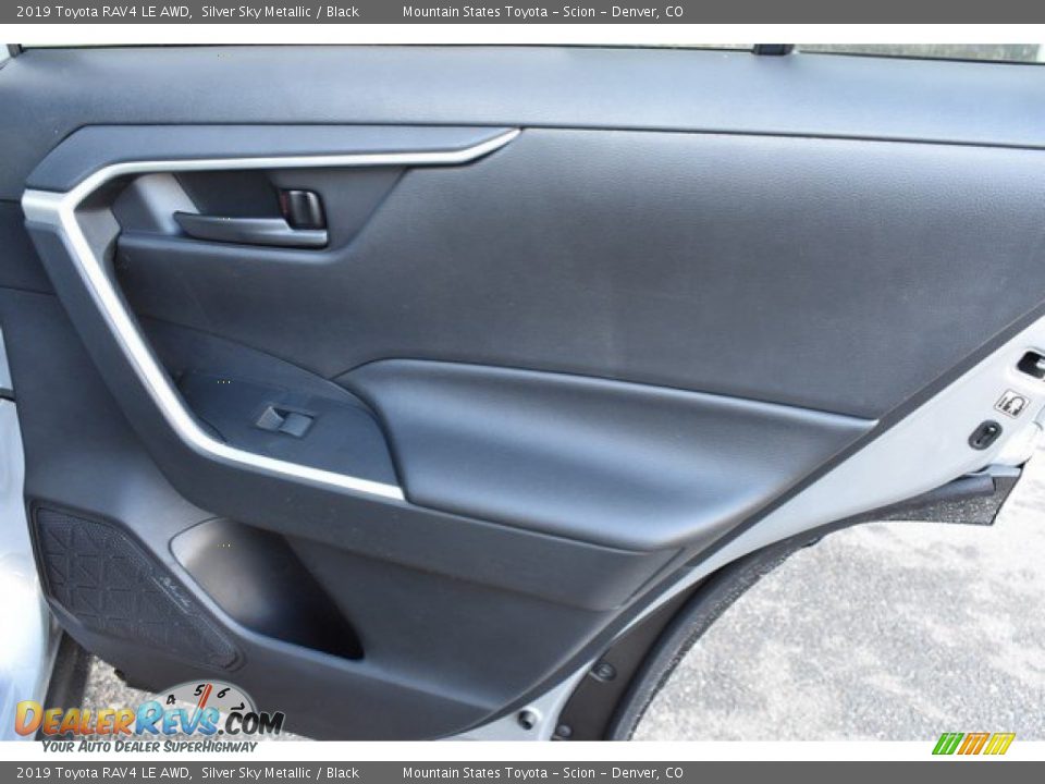 2019 Toyota RAV4 LE AWD Silver Sky Metallic / Black Photo #22