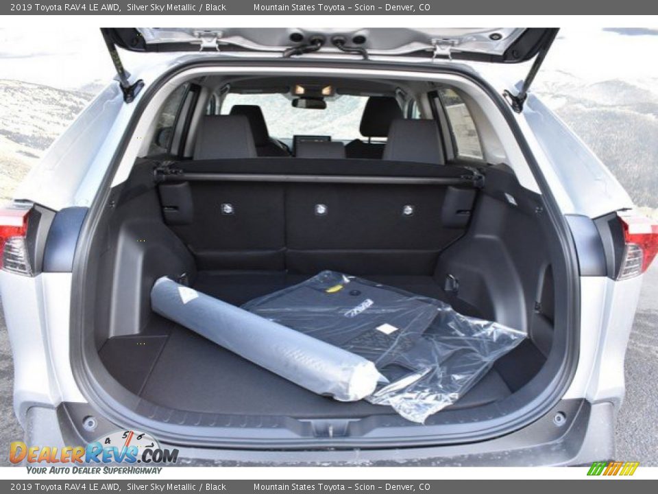 2019 Toyota RAV4 LE AWD Silver Sky Metallic / Black Photo #30