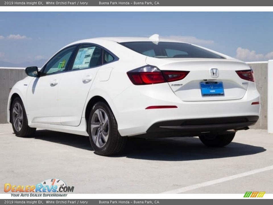 2019 Honda Insight EX White Orchid Pearl / Ivory Photo #2