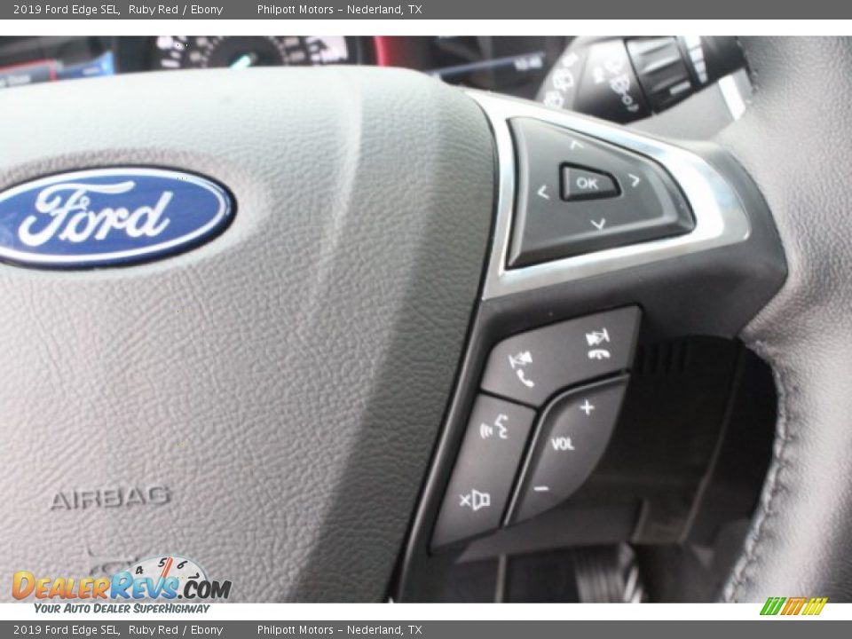 2019 Ford Edge SEL Ruby Red / Ebony Photo #16