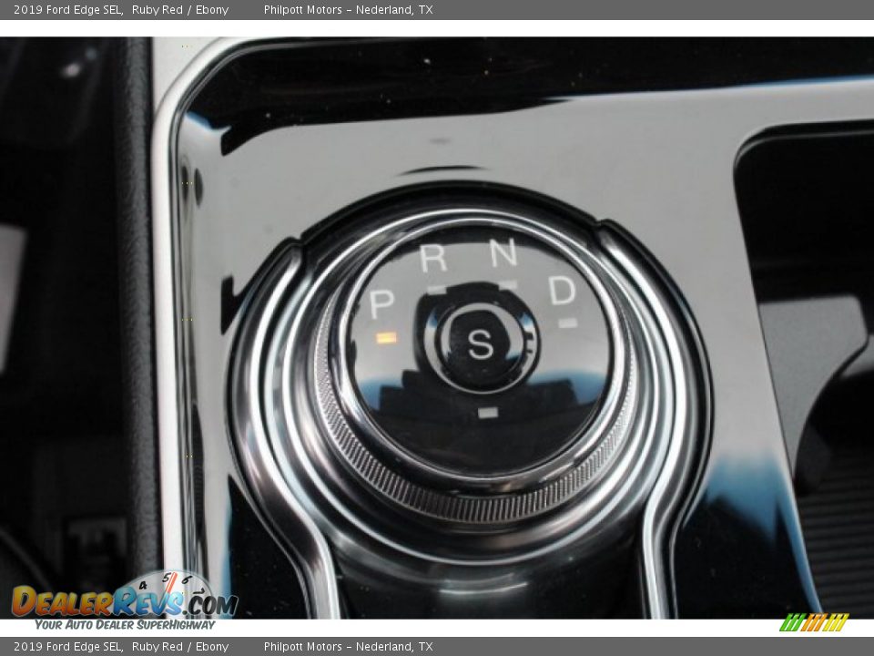 2019 Ford Edge SEL Ruby Red / Ebony Photo #17