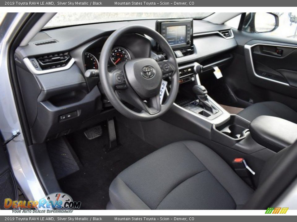 Black Interior - 2019 Toyota RAV4 LE AWD Photo #5