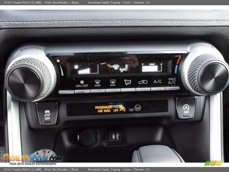 Controls of 2019 Toyota RAV4 LE AWD Photo #29