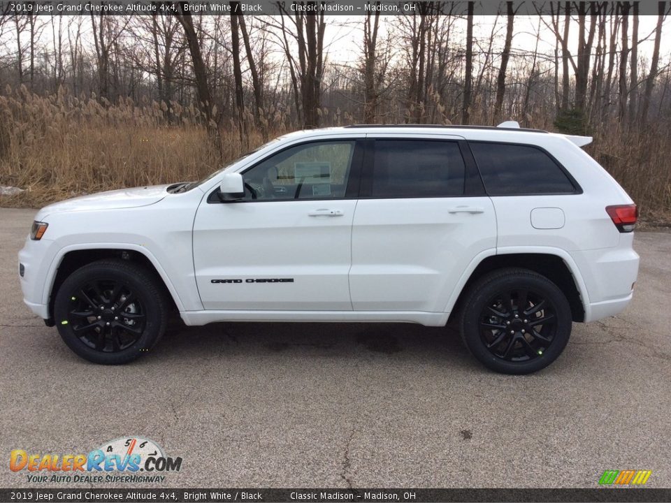 2019 Jeep Grand Cherokee Altitude 4x4 Bright White / Black Photo #3