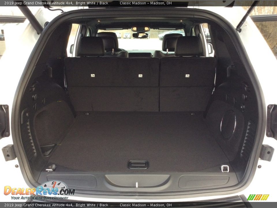 2019 Jeep Grand Cherokee Altitude 4x4 Bright White / Black Photo #19