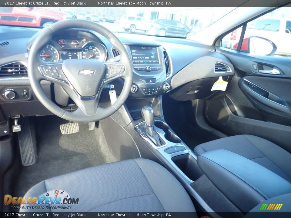 2017 Chevrolet Cruze LT Red Hot / Jet Black Photo #22