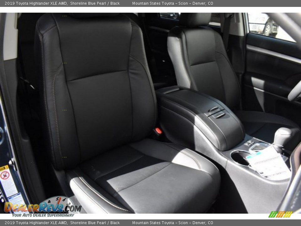 2019 Toyota Highlander XLE AWD Shoreline Blue Pearl / Black Photo #13