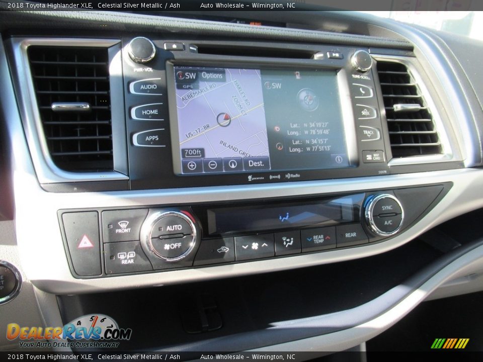 2018 Toyota Highlander XLE Celestial Silver Metallic / Ash Photo #17