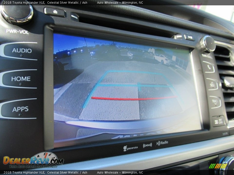 2018 Toyota Highlander XLE Celestial Silver Metallic / Ash Photo #18