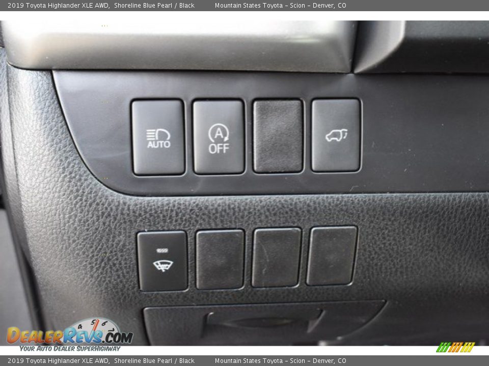 2019 Toyota Highlander XLE AWD Shoreline Blue Pearl / Black Photo #28