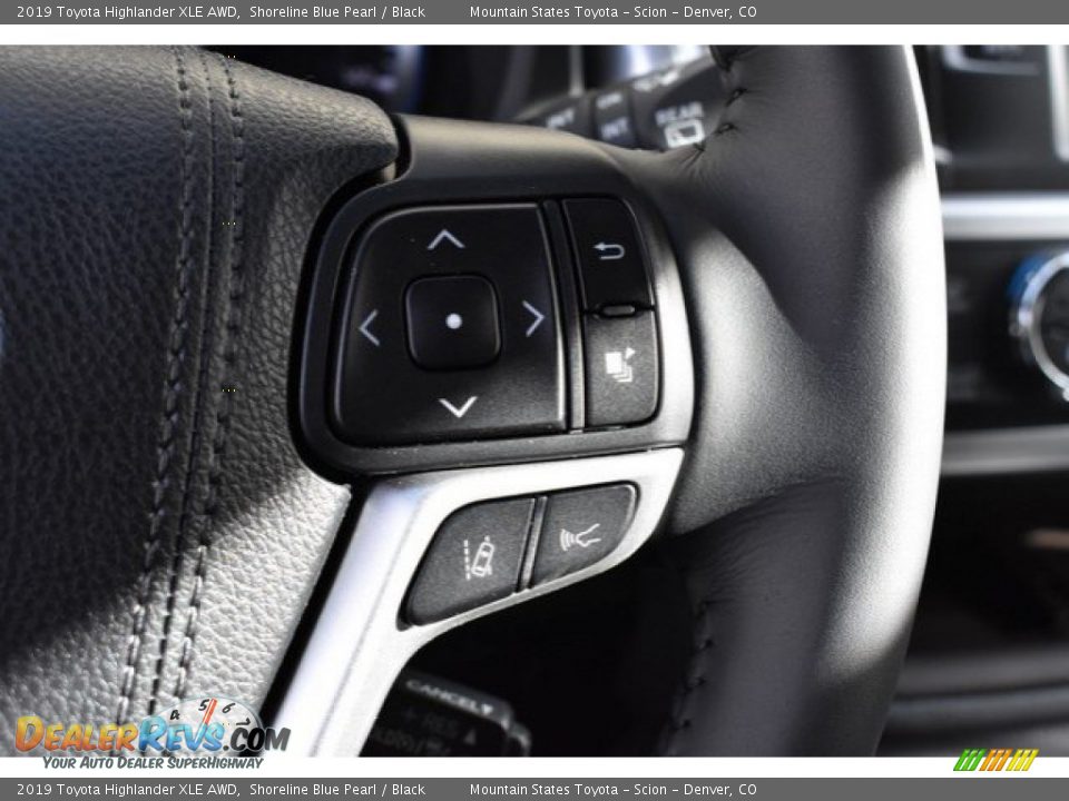 2019 Toyota Highlander XLE AWD Shoreline Blue Pearl / Black Photo #30