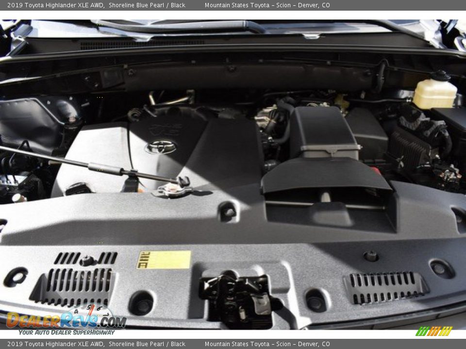 2019 Toyota Highlander XLE AWD Shoreline Blue Pearl / Black Photo #34