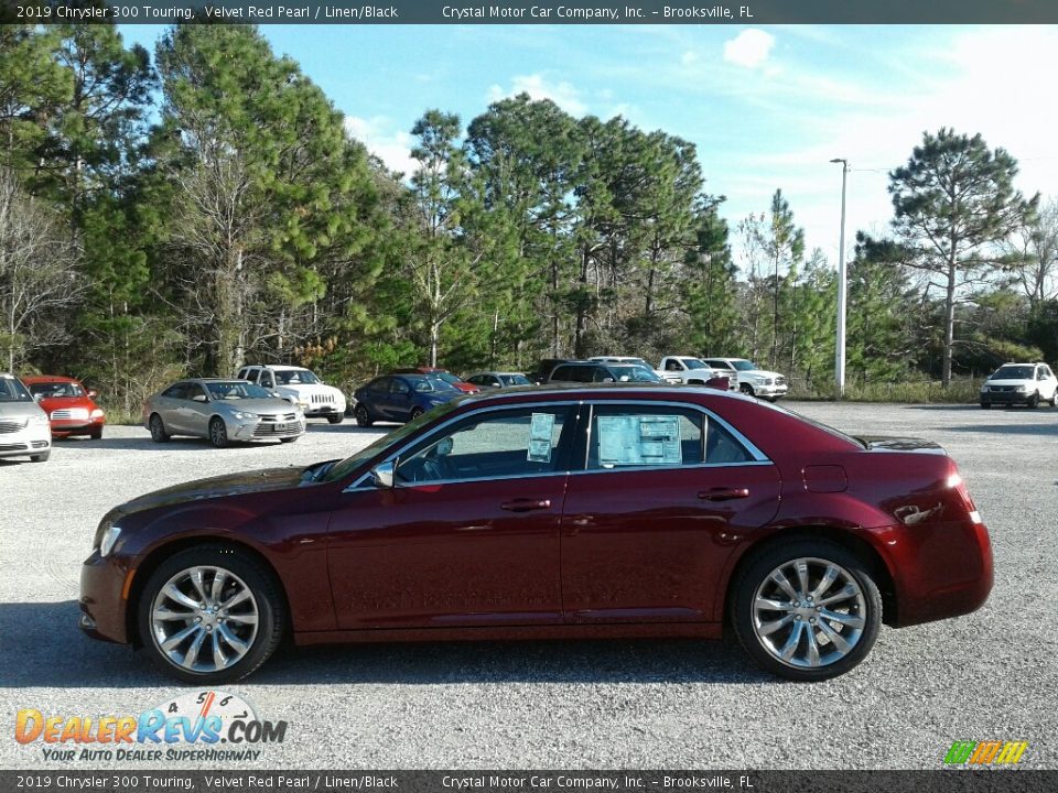 2019 Chrysler 300 Touring Velvet Red Pearl / Linen/Black Photo #2