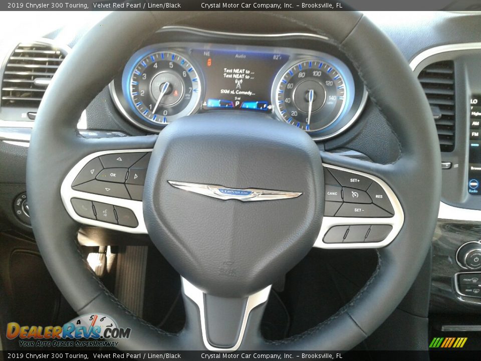 2019 Chrysler 300 Touring Velvet Red Pearl / Linen/Black Photo #14