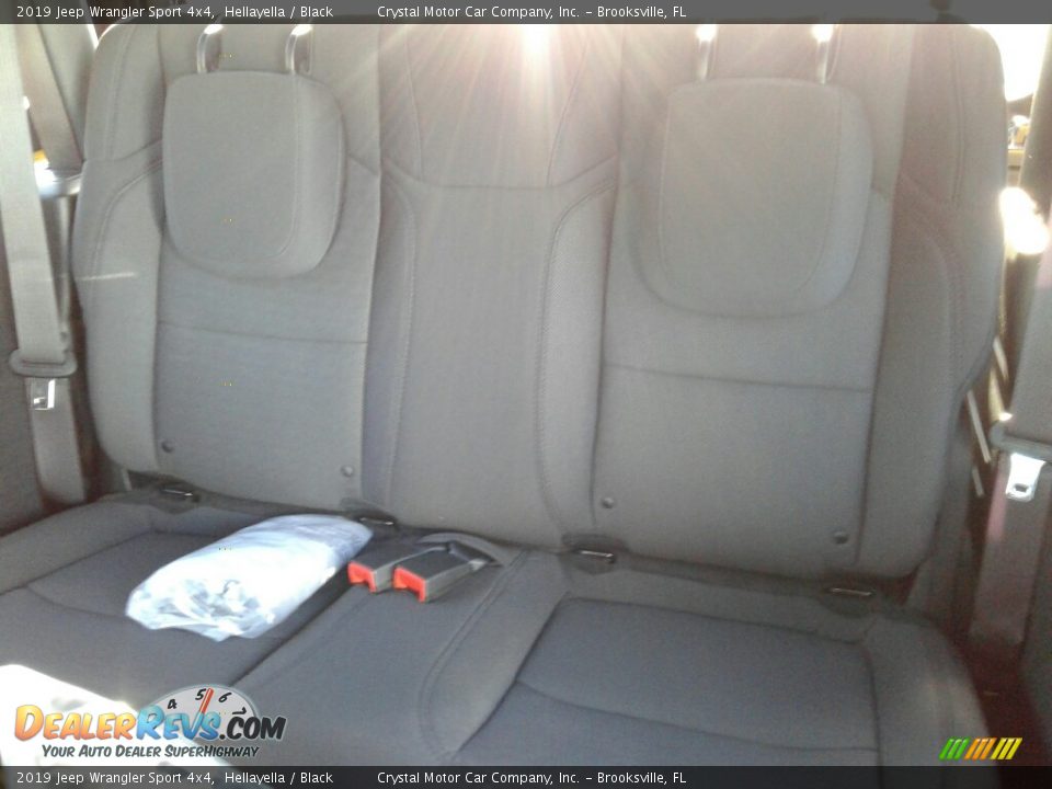 2019 Jeep Wrangler Sport 4x4 Hellayella / Black Photo #10