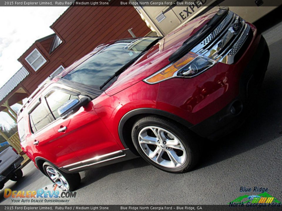 2015 Ford Explorer Limited Ruby Red / Medium Light Stone Photo #30