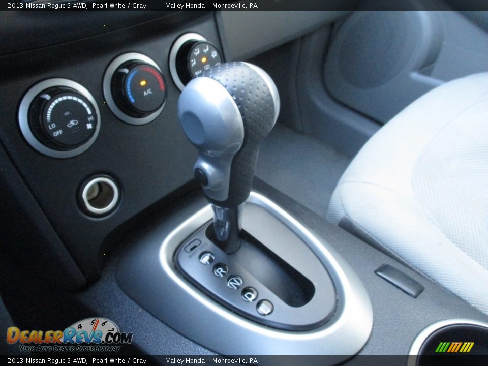 2013 Nissan Rogue S AWD Pearl White / Gray Photo #15