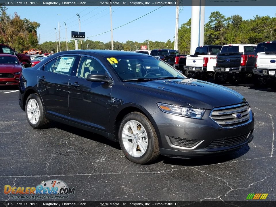 2019 Ford Taurus SE Magnetic / Charcoal Black Photo #7