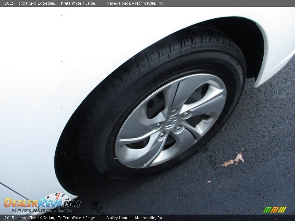 2015 Honda Civic LX Sedan Taffeta White / Beige Photo #6