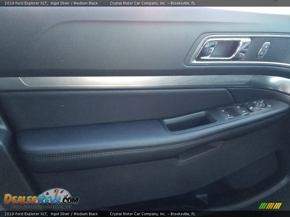2019 Ford Explorer XLT Ingot Silver / Medium Black Photo #18