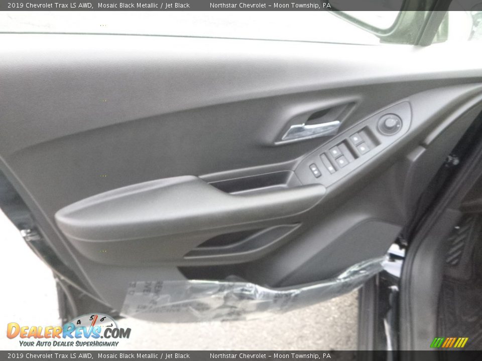 2019 Chevrolet Trax LS AWD Mosaic Black Metallic / Jet Black Photo #13
