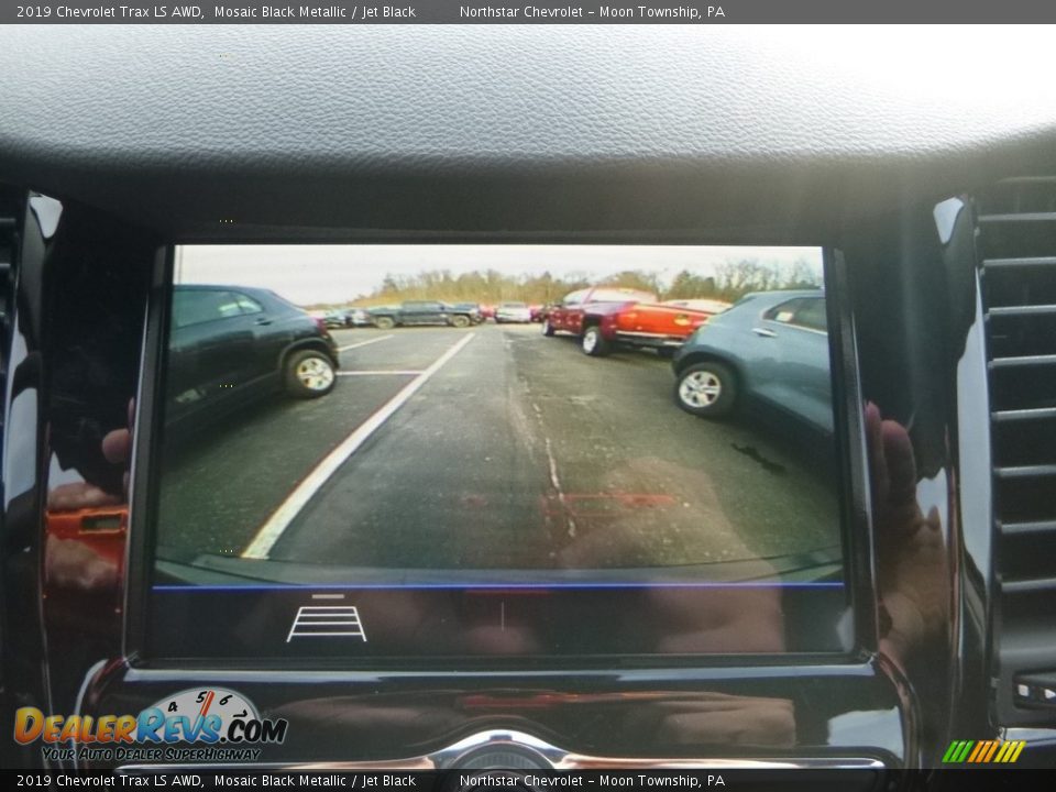 2019 Chevrolet Trax LS AWD Mosaic Black Metallic / Jet Black Photo #17
