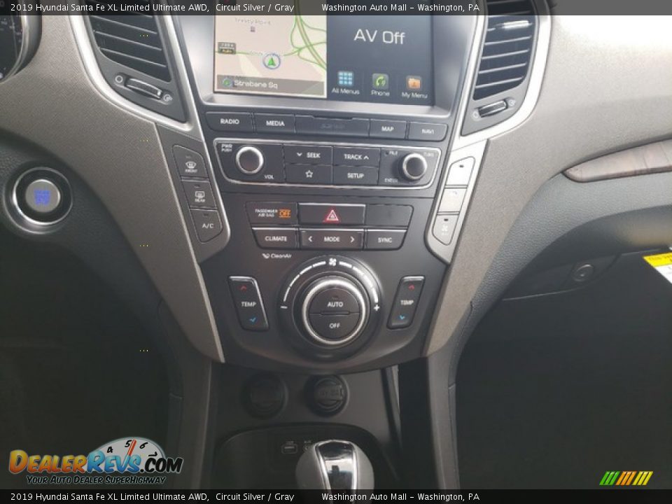 Controls of 2019 Hyundai Santa Fe XL Limited Ultimate AWD Photo #26