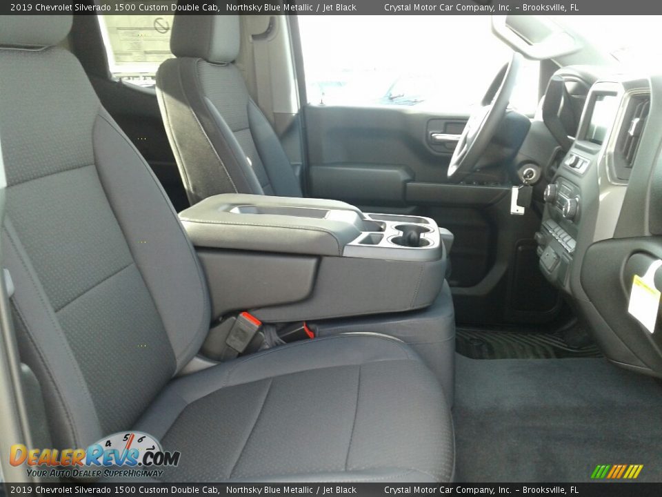 Front Seat of 2019 Chevrolet Silverado 1500 Custom Double Cab Photo #12
