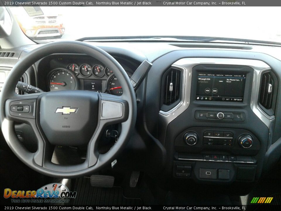 Dashboard of 2019 Chevrolet Silverado 1500 Custom Double Cab Photo #13