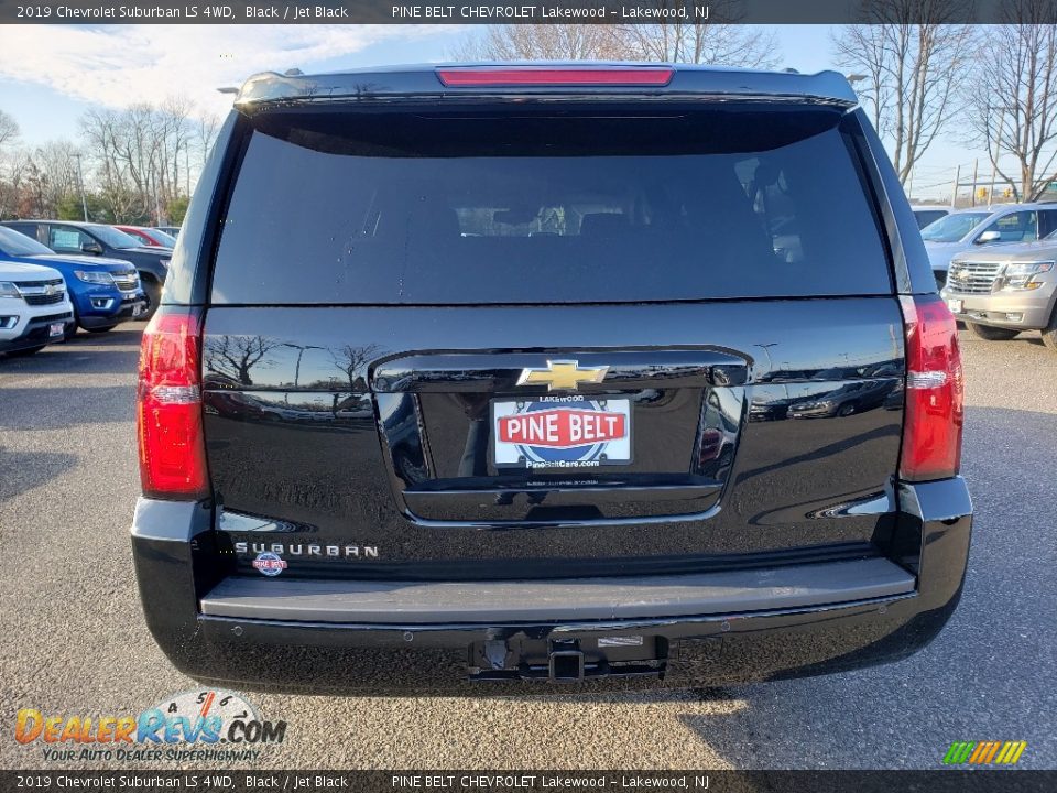 2019 Chevrolet Suburban LS 4WD Black / Jet Black Photo #5