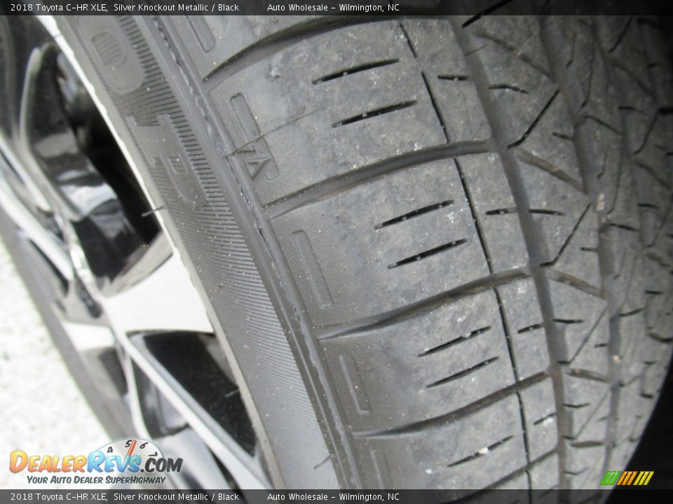 2018 Toyota C-HR XLE Silver Knockout Metallic / Black Photo #9