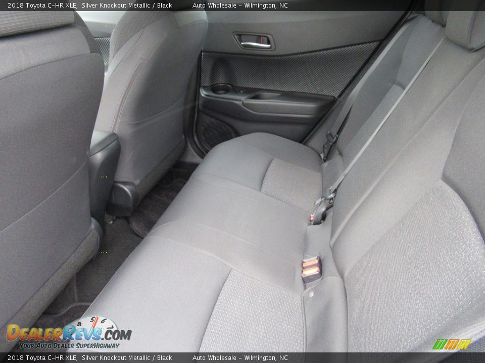 2018 Toyota C-HR XLE Silver Knockout Metallic / Black Photo #12