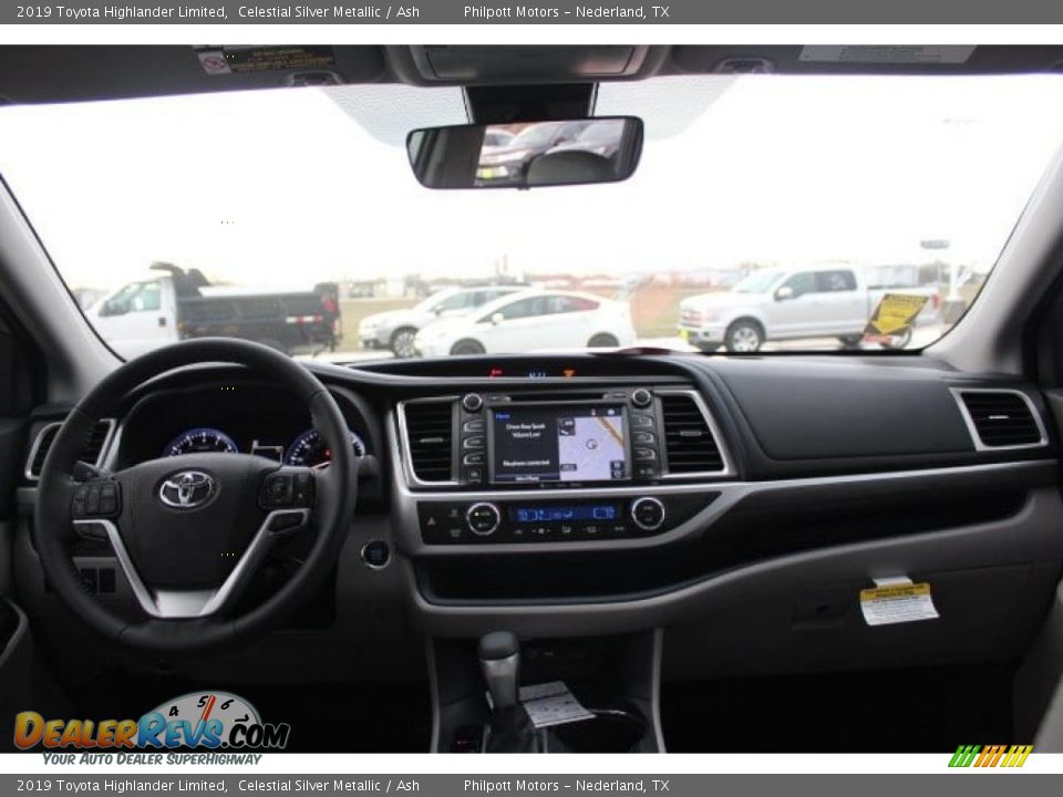 2019 Toyota Highlander Limited Celestial Silver Metallic / Ash Photo #21