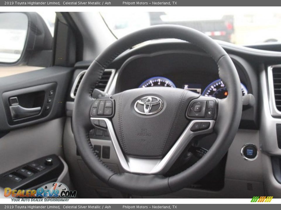 2019 Toyota Highlander Limited Celestial Silver Metallic / Ash Photo #22