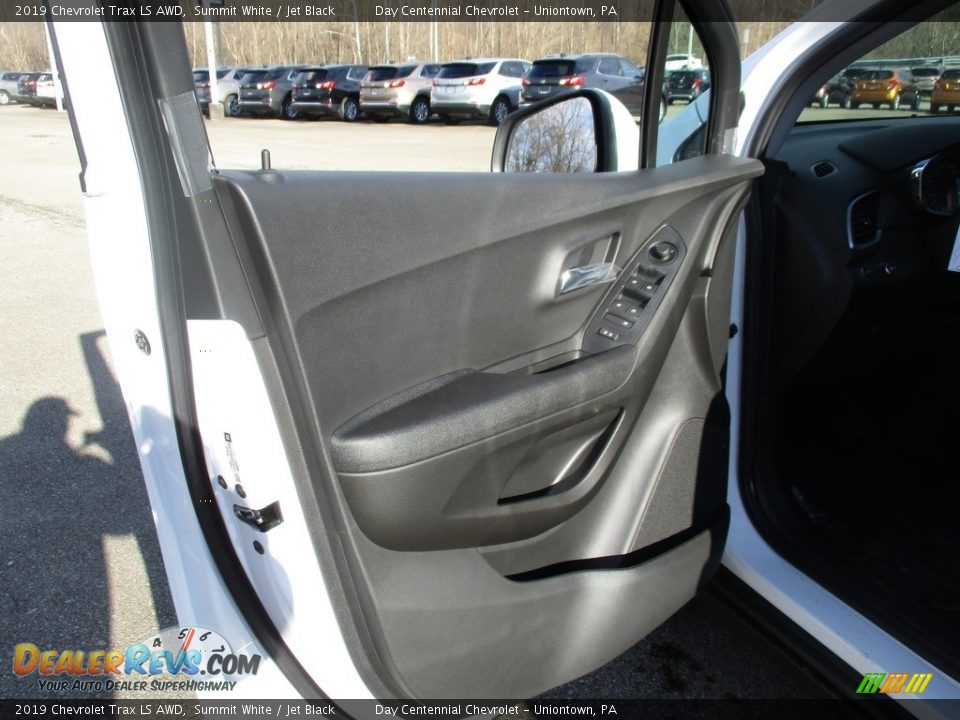 2019 Chevrolet Trax LS AWD Summit White / Jet Black Photo #5