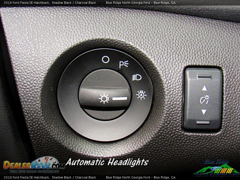 2019 Ford Fiesta SE Hatchback Shadow Black / Charcoal Black Photo #17